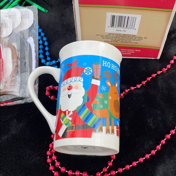 NWT Holiday Style Christmas Face Masks Coffee Cup - Picture 8 of 16